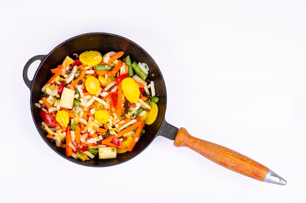 tigaie cu legume sotate